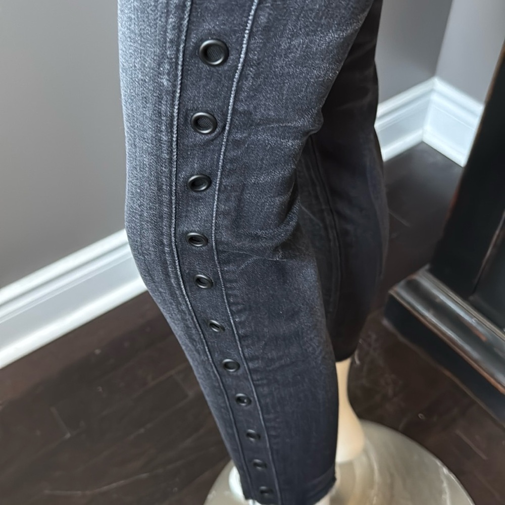 Hudson Luna Midrise crop S.S raw hem Jean